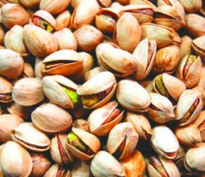 Pistachios are nuts that are good for men to sweat. 